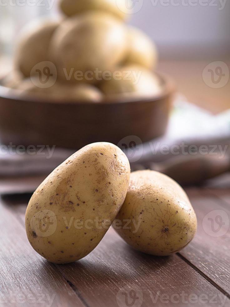 rohe kartoffeln foto