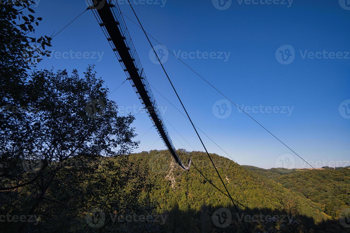 utsikt över landskapet från geierlay hängbron foto