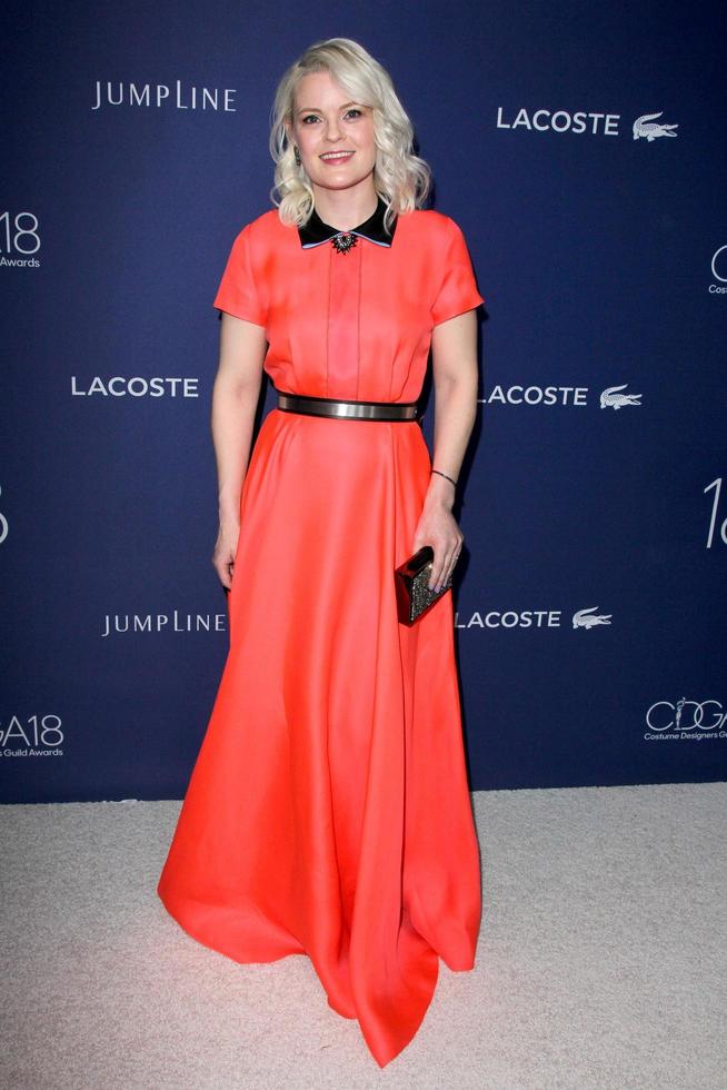 los angeles, 23 feb - mairi chisholm vid 18th costume designers guild awards på beverly hilton hotel den 23 februari 2016 i beverly hills, ca. foto