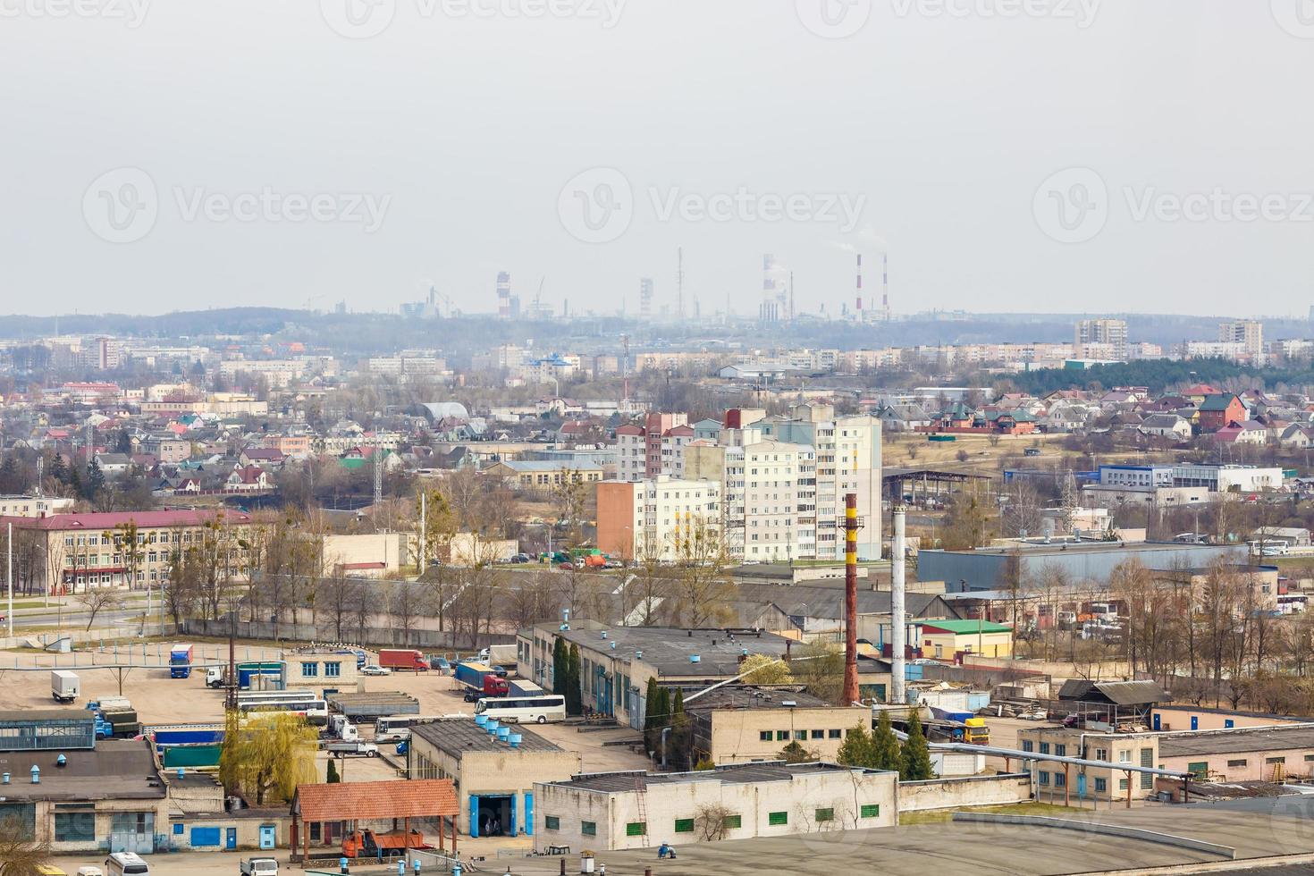 panorama över ett bostadskvarter i en stor stad från fågelperspektiv foto