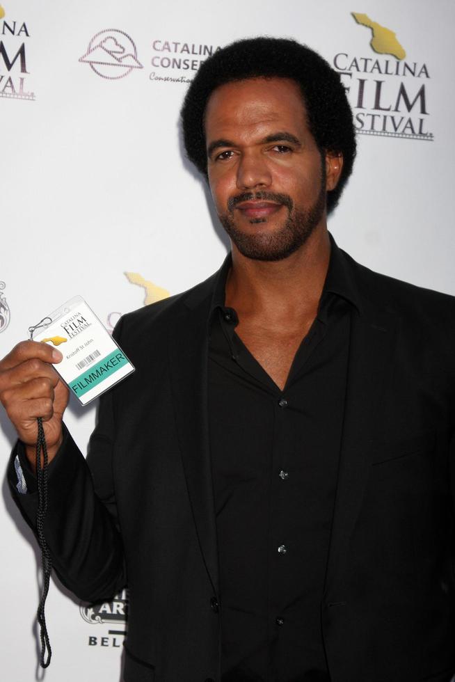 avalon, sep 26 - kristoff st john till vänster bakom visning på catalina filmfestival på casino den 26 september 2014 i avalon, catalina island, ca. foto