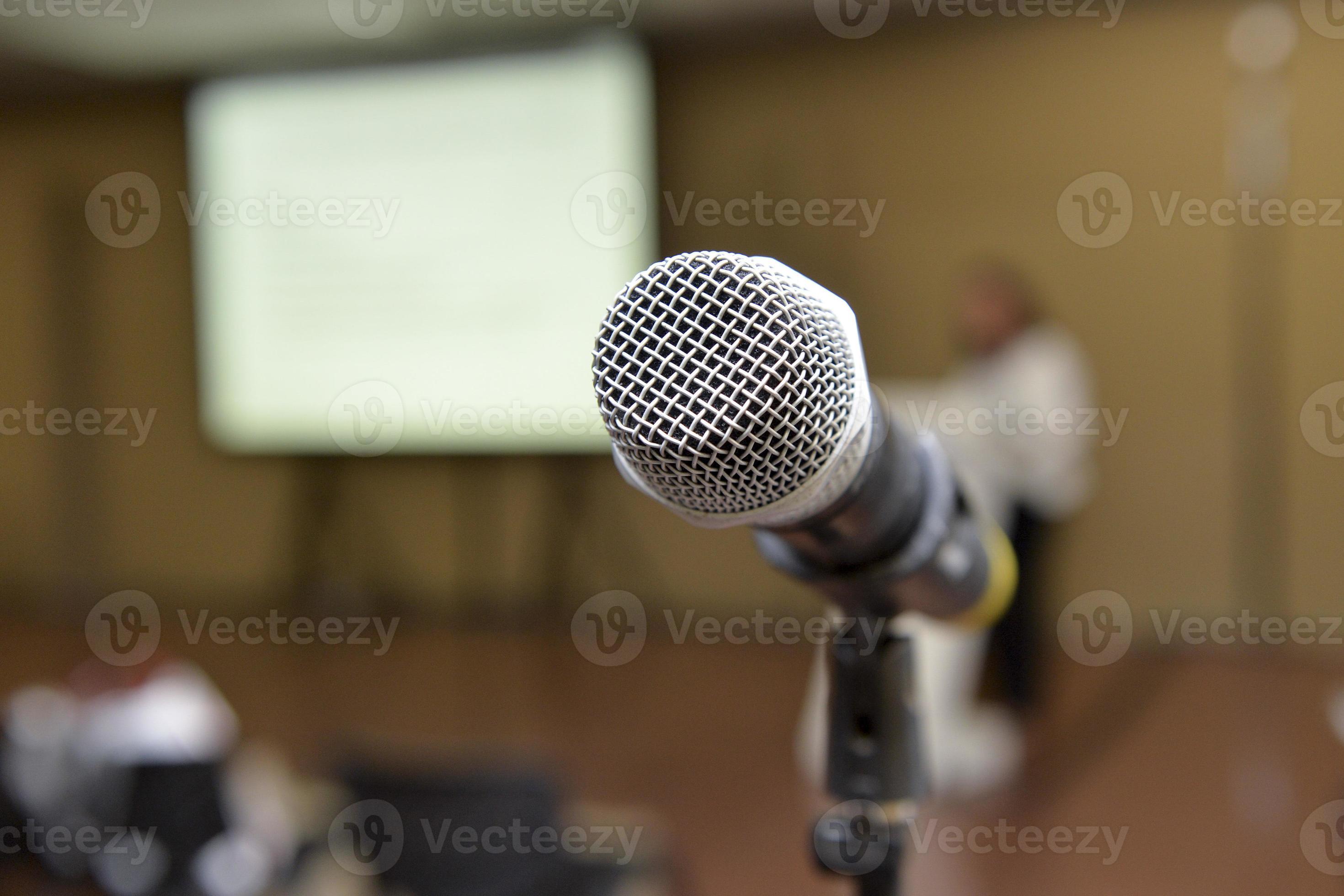mikrofon i ett för bakgrund 10520575 Arkivfoto på Vecteezy