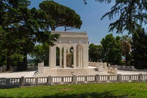 ossuary of the falls under försvaret av Rom, Italien foto