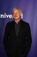 los angeles, 6 januari - victor garber deltar i nbcuniversal 2013 tca winter press-turné på langham huntington hotel den 6 januari 2013 i pasadena, ca. foto