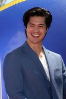 los angeles, 22 juni - ross butler på teen beach 2 premiär på walt disney studios den 22 juni 2015 i burbank, ca. foto