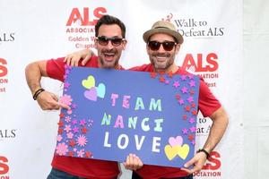 los angeles, 16 okt - lawrence zarian, gregory zarian på als association golden west kapitel los angeles county walk to nederlag als på exposition park den 16 oktober 2016 i los angeles, ca. foto