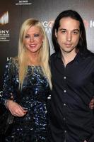 los angeles, 11 feb - tara reid, erez eisen på premiären av the hungover games på tcl chinese 6 theatre den 11 februari 2014 i los angeles, ca. foto