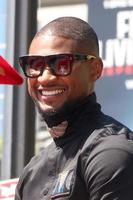 los angeles, 7 sep - usher raymond at the usher hedrad med en stjärna på hollywood walk of fame på eastown den 7 september 2016 i los angeles, ca foto