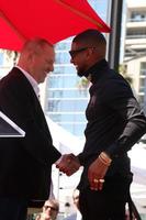 los angeles, sep 7 - harvey weinstein, usher raymond at the usher hedrad med en stjärna på hollywood walk of fame på eastown den 7 september 2016 i los angeles, ca foto