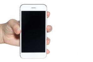 kvinna hand som håller tom skärm av smartphone isolerad på vit bakgrund foto