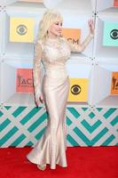 las vegas, 3 apr - Dolly Parton vid 51st academy of country music awards ankomster till Four Seasons hotel den 3 april 2016 i las vegas, nv foto