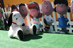 los angeles, 1 nov - snoopy på the peanuts-filmen los angeles premiär på byteatern den 1 november 2015 i Westwood, ca. foto