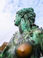 hdr neptunbrunnen fontän i berlin foto