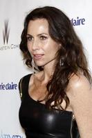 los angeles, 16 jan - minnie driver anländer till weinstein company and relativity medias 2011 golden globe awards party på beverly hilton hotel den 16 januari 2011 i beverly hills, ca. foto