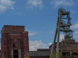 gammal kolgruva i det tyska Ruhrområdet foto
