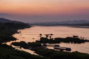 mekongfloden, thailand och laos foto