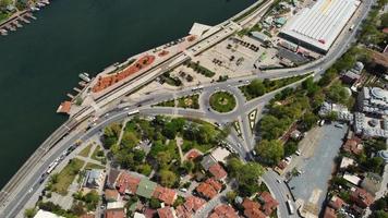 Flygfoto över staden Bosporen och bron vid Istanbul Turkiet foto