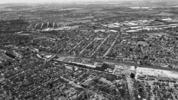 klassisk svart och vit hög vinkel flygfoto över England, Storbritanniens landskap stadsbild foto