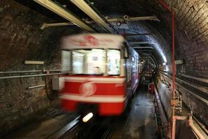 gammal tunnellinje i istanbul stad foto