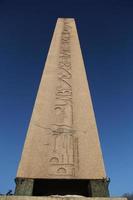 obelisk av theodosius i istanbul stad, Turkiet foto