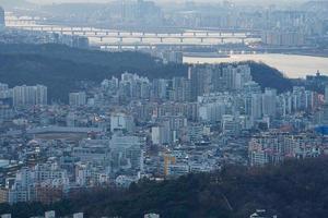 landskapet toppen av ett berg i seoul, korea foto