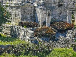 forntida tulumruiner Mayan plats tempelpyramider artefakter havslandskap mexico. foto