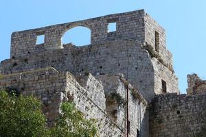 25 . 09 . 2018 . Yechiam-fästningen är ruinerna av en fästning från en korsfarare och en ottomansk period i västra Galileen, Israel foto