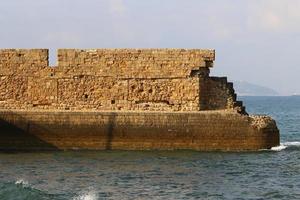 acre israel 18 januari 2020. den antika hamnstaden Akko i nordvästra israel vid Medelhavet. foto