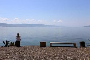 tiberias israel 8 maj 2020. Lake kinneret är en sötvattensjö i nordöstra israel. foto