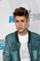 los angeles, 12 maj - justin bieber anländer till wango tango-konserten på hemmadepåcentret den 12 maj 2012 i Carson, ca. foto