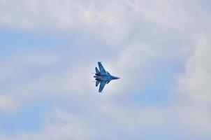 Moskva, Ryssland - augusti 2015 stridsflygplan su-30 flanker-c at t foto