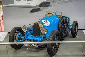 sinsheim, Tyskland - mai 2022 blå bugatti typ 37 cabrio 1926 foto