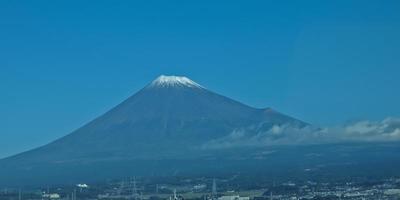 majestätisk fuji vulkan i japan höst foto