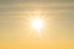 gul orange ljus sommar Sol, varm väder kopia Plats foto