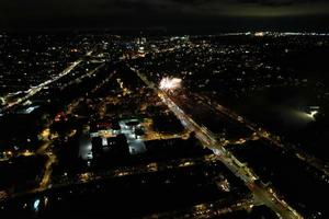 skön antenn se av brittiskt stad på natt foto
