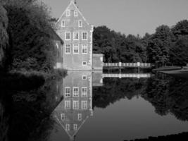 gammal slott i de tysk muensterland foto