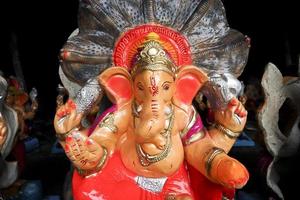 Lycklig ganesh chaturthi festival, herre ganesha staty foto