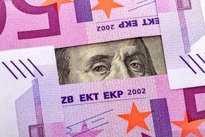 ögon benjamin franklin och euro