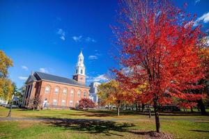 ny hamn stad stadens centrum horisont stadsbild av connecticut i höst foto