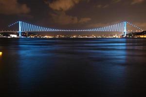 bosphorus bridge i istanbul foto