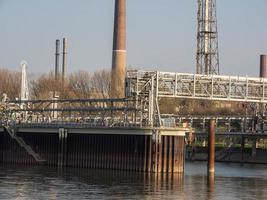 de Rhen flod nära cologne foto