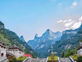 skön se på synpunkt på de botten av tianmen berg nationell parkera på zhangjiajie stad kina.resor destination av hunan zhangjiajie stad Kina foto