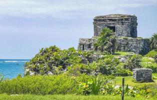 forntida tulumruiner Mayan plats tempelpyramider artefakter havslandskap mexico. foto