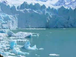 perito moreno glaciär på los glaciärer nationell parkera, argentina foto