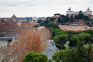 se från aventin kulle i rom, Italien foto