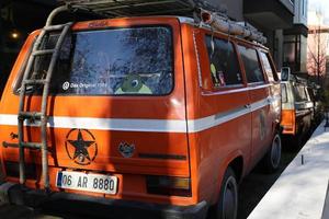 orange bil bilar volkswagen klassisk stock foto