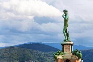 brons staty av David av piazzale michelangelo foto