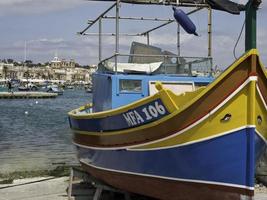 marsaxlokk, malta, 2017- de hamn av marsaxlokk på malta ö foto