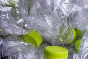 plastflaskor återvinna bakgrund koncept foto