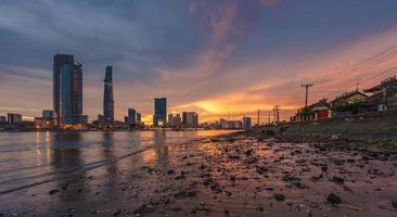 solnedgång på Saigon River